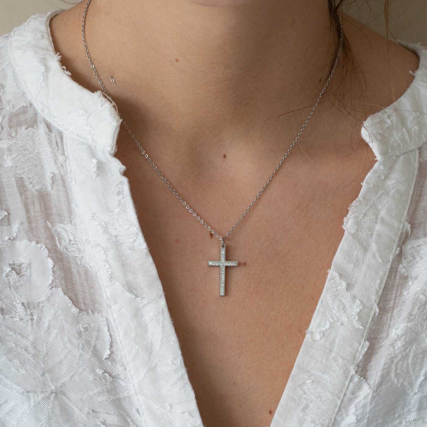 Collier croix chrétienne argent strass acier inoxydable femme